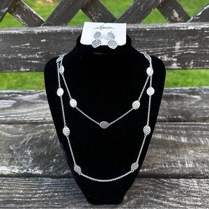 Lovisa textured necklace and earrings set